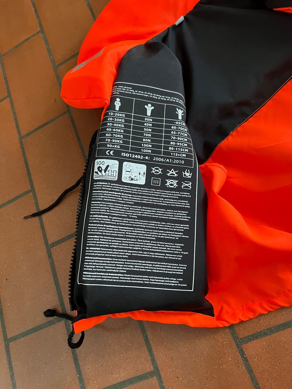 Giubbotti di salvataggio: Kinderschwimmweste 20 - 30 Kg – Usato da Zürich venduto da Claudia2206 2