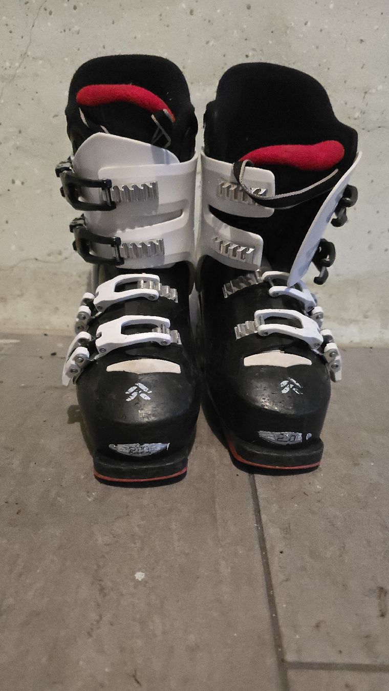 Scarpe per ragazzi: Skischuh 277mm (235) – Usato da Stansstad venduto da Fazerix 2