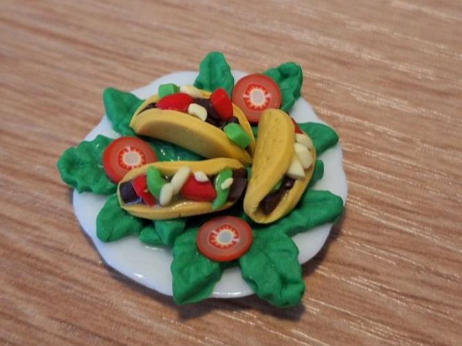 Case e mobili per bambole: Handmade Tacos Teller – Nuovo (secondo la descrizione) da Zürich venduto da HandmadeTinyFood 3