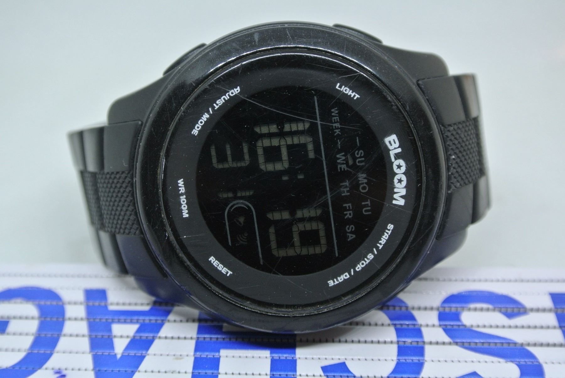 Orologi di tendenza: Uhr BLOOM – Nuovo (secondo la descrizione) da Gümmenen venduto da Ug6 3