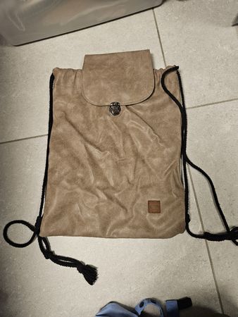 Zaino sportivo in similpelle marrone chiaro