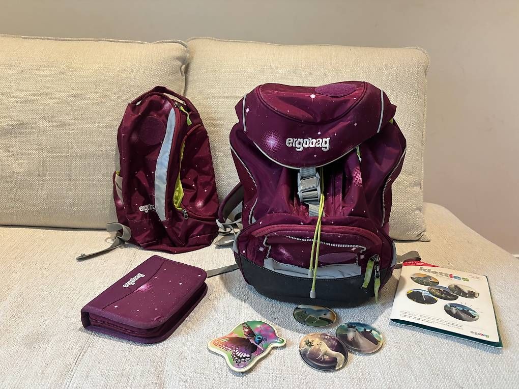 Borse & Zaini: Ergobag Schulrucksack mit Federmäppchen, Turnsack und Kletti – Usato da Küttigen venduto da san_2x92