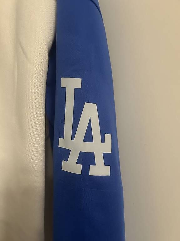 Maglioni & Felpe: LA Dodgers WS24 Hoddie L – Usato da Effretikon venduto da PrimeTimeB 3