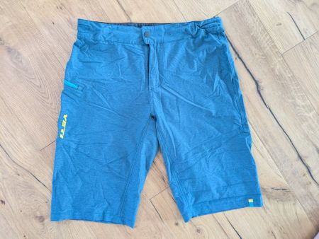 YETI Bike Shorts - M