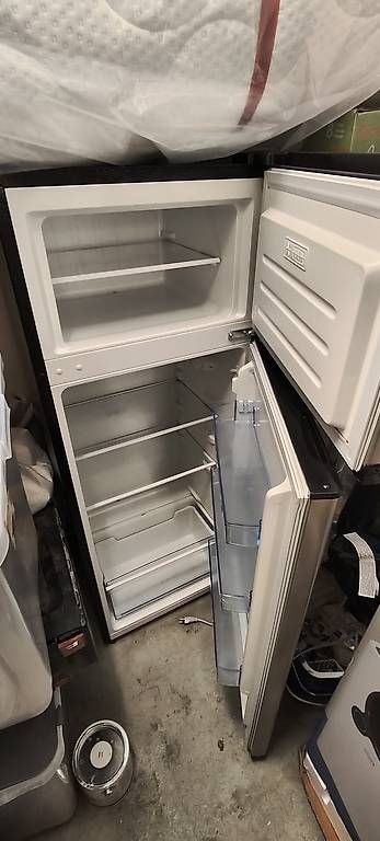 Kühlschrank: Frigorifero – Gebraucht aus Cadenazzo von gia_drp7 1