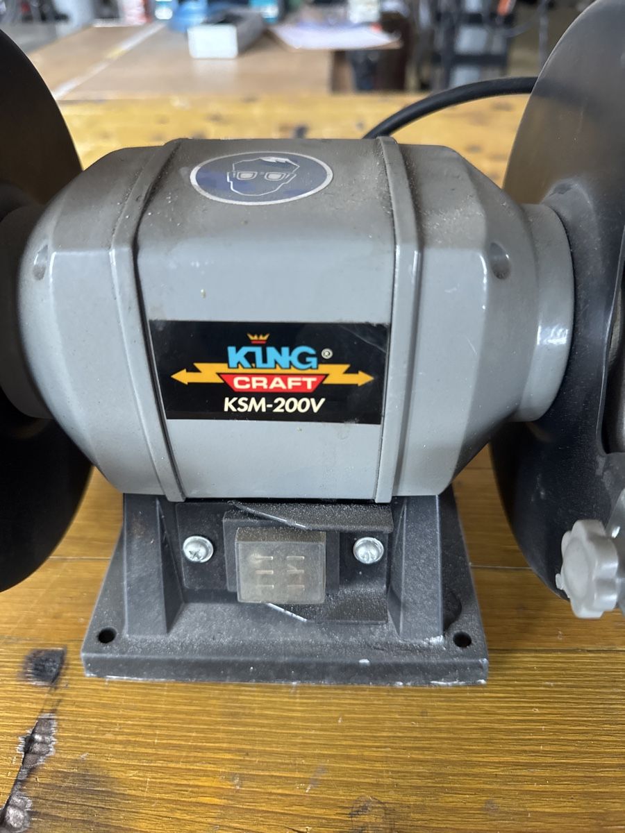 Smerigliatrici & Lucidatrici: Doppelschleifmaschine kingkraft Ksm200v – Usato da Etzgen venduto da Vendomondo 1