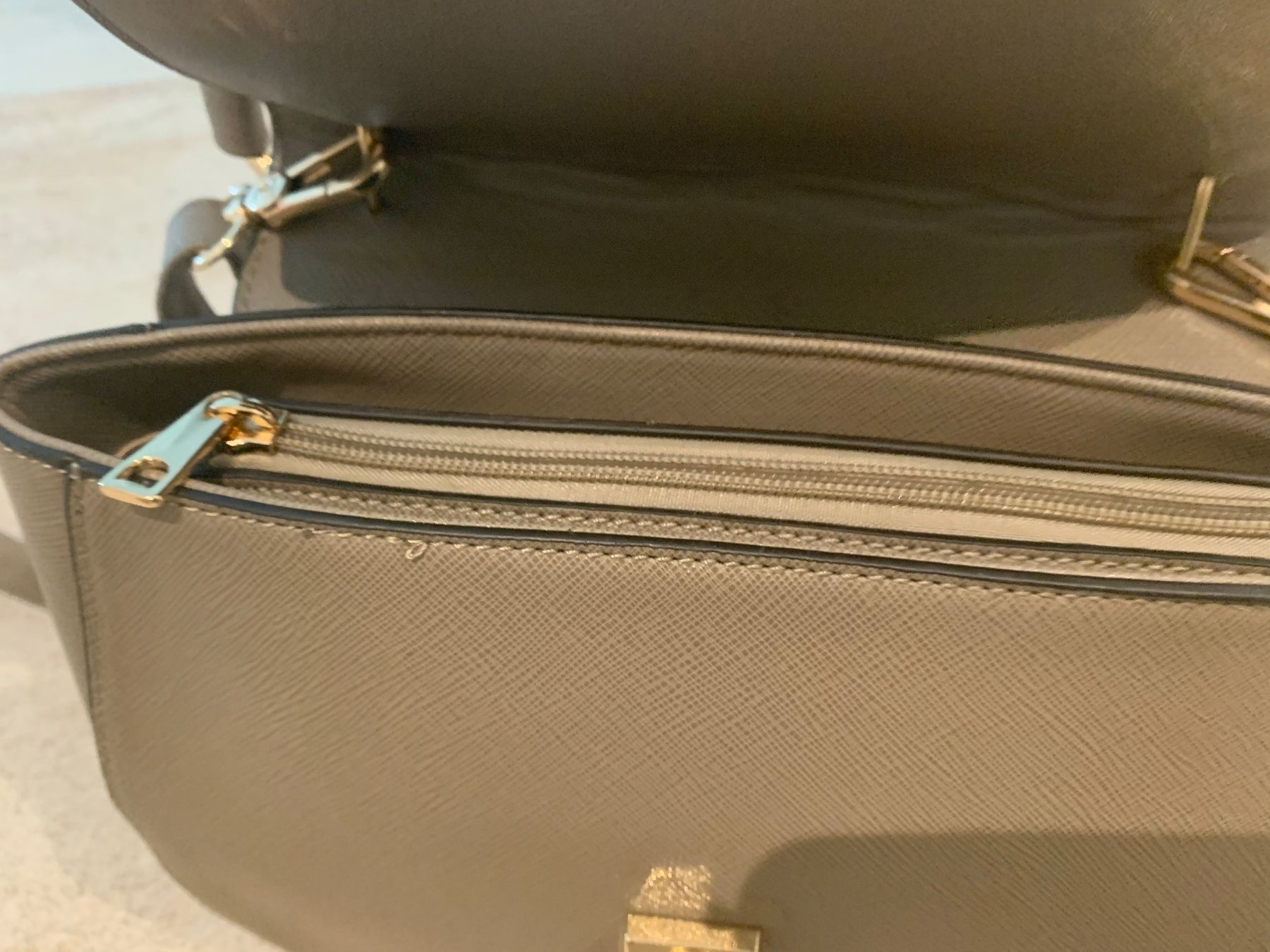 Taschen für Damen: Tasche – Gebraucht aus Buchs SG von BubiLuna 1