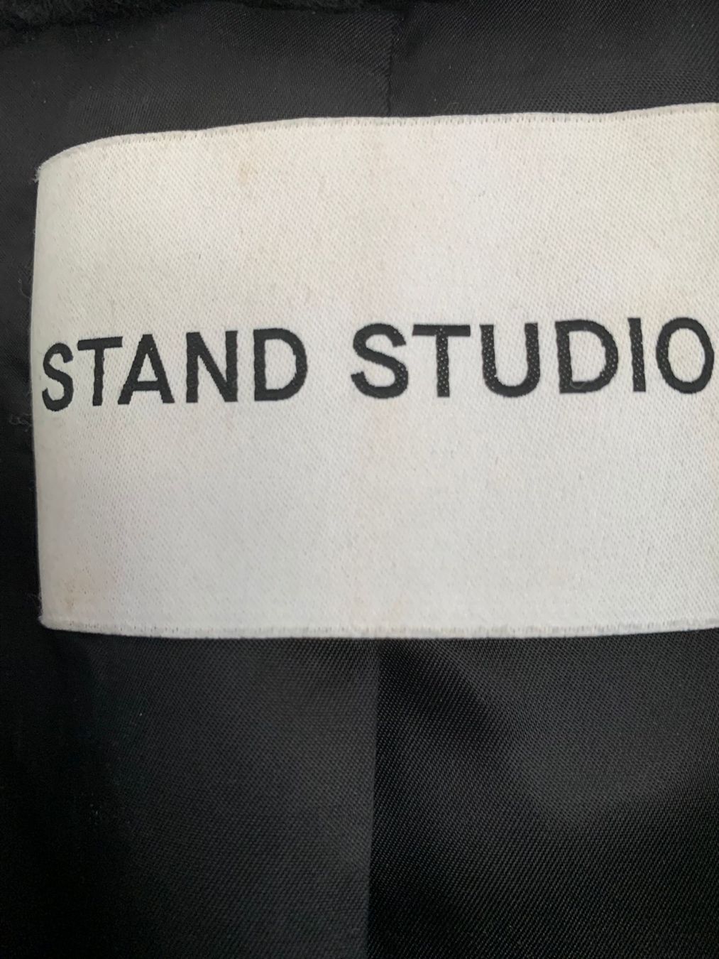 Stand Studio Mäntel: Stand Studio Mantel Grösse M / L schwarz Teddy Stoff – Gebraucht aus Nussbaumen AG von brigitebardot 3