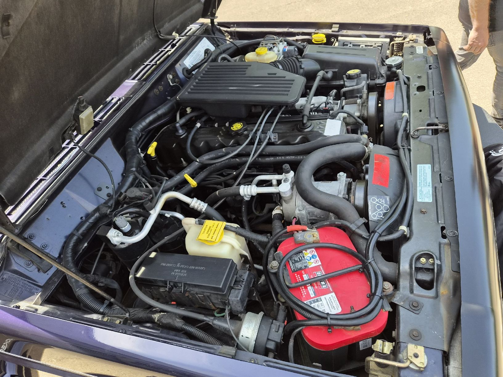 Jeep Autos: JEEP  CHEROKEE  4.0 L – D'occasion à St. Gallen par kratzki01 6