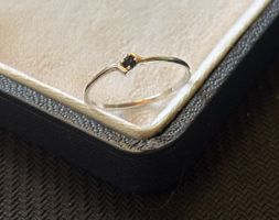 Ring Silber 800 mit dunkel blauen Stein Grösse 54 neu