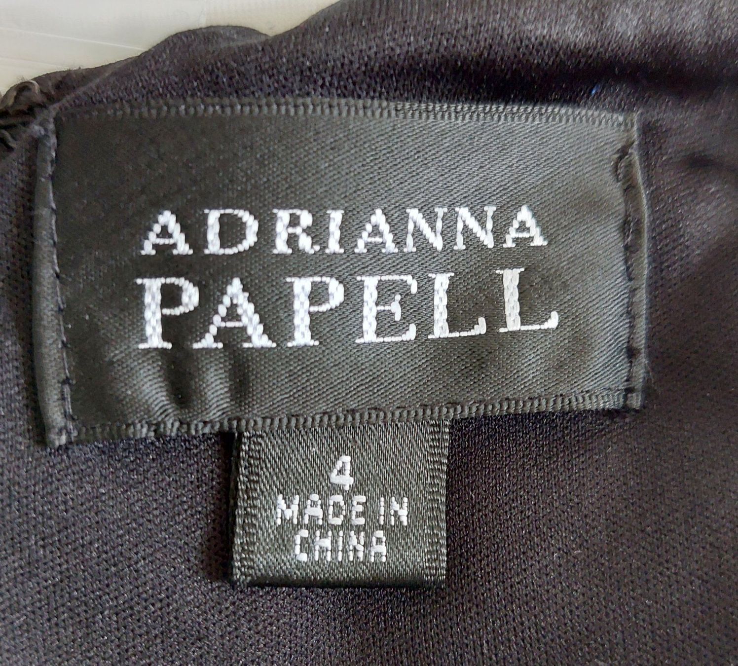 Kleider: Adrianna Papell Cocktail Kleid Gr. S – Gebraucht aus Muri b. Bern von mlutring 2