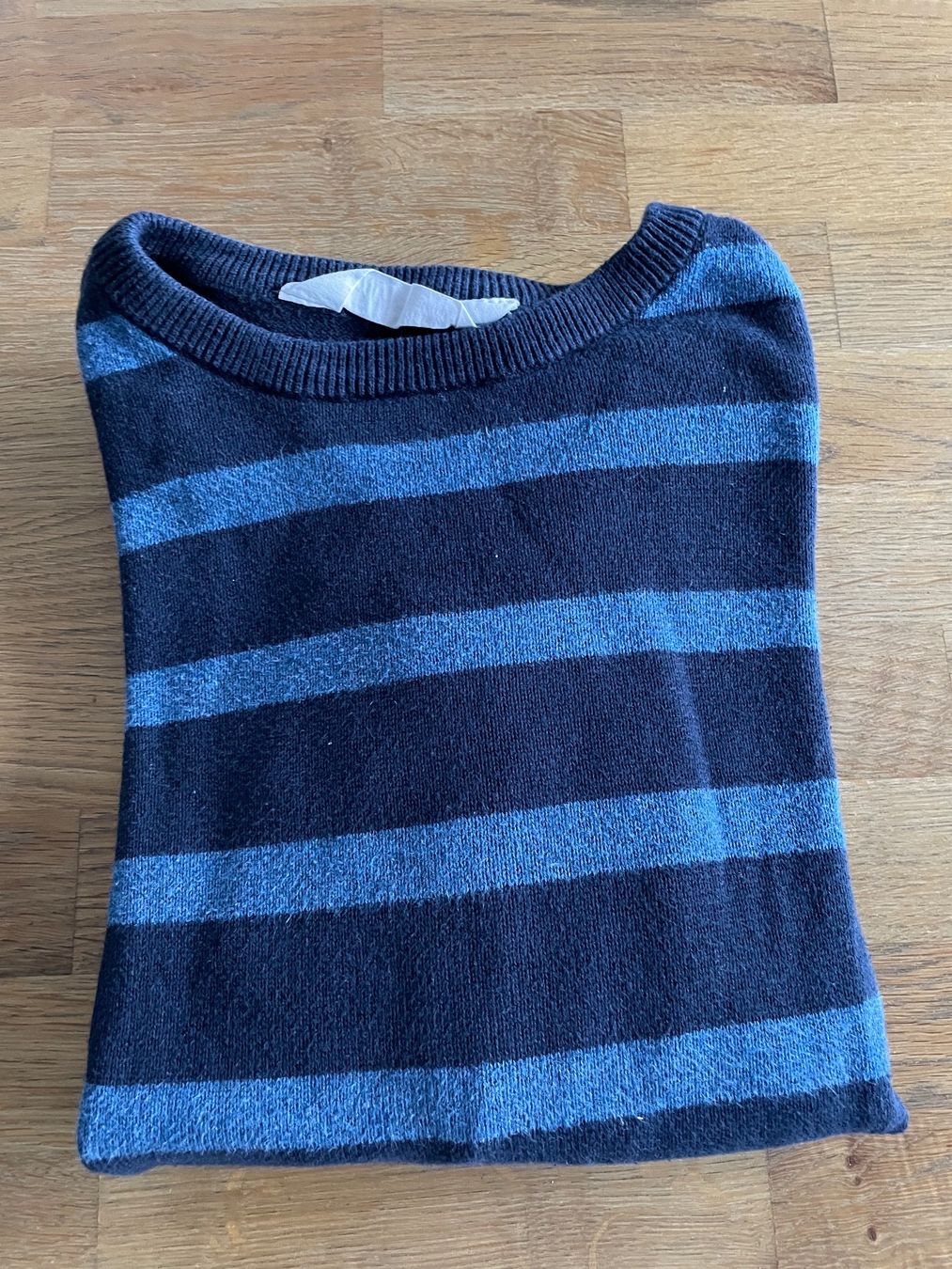Maglioni & Felpe: Pullover Gr. 122/128 – Usato da Gränichen venduto da stern1111