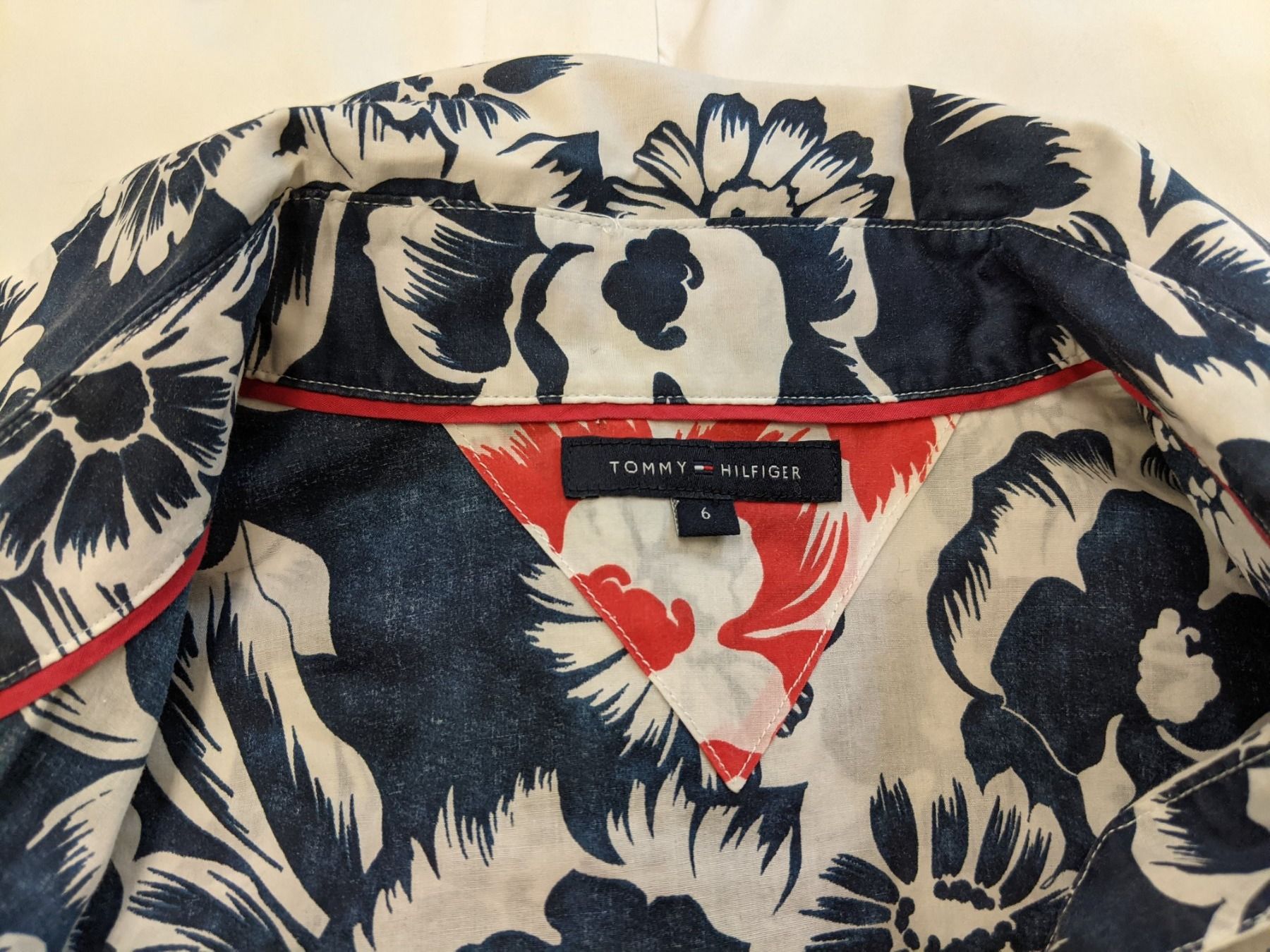 Tommy Hilfiger Camicette: Hilfiger Damenbluse Gr 6 – Nuovo e nell'imballaggio originale da Langnau am Albis venduto da Judithsebi 3