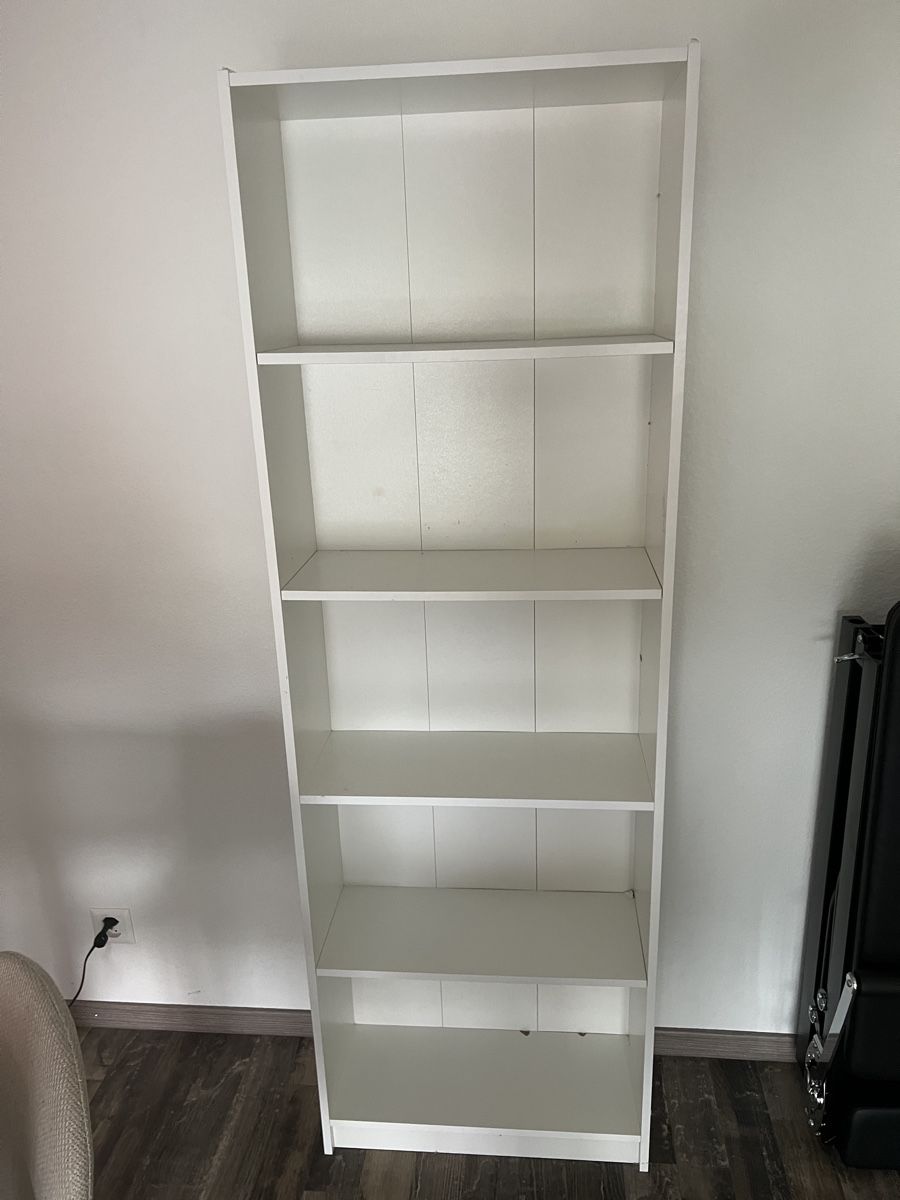 Ikea Scaffali: IKEA Billy Bücherregal 80x28x202 – Usato da Winterthur venduto da amelymay 1