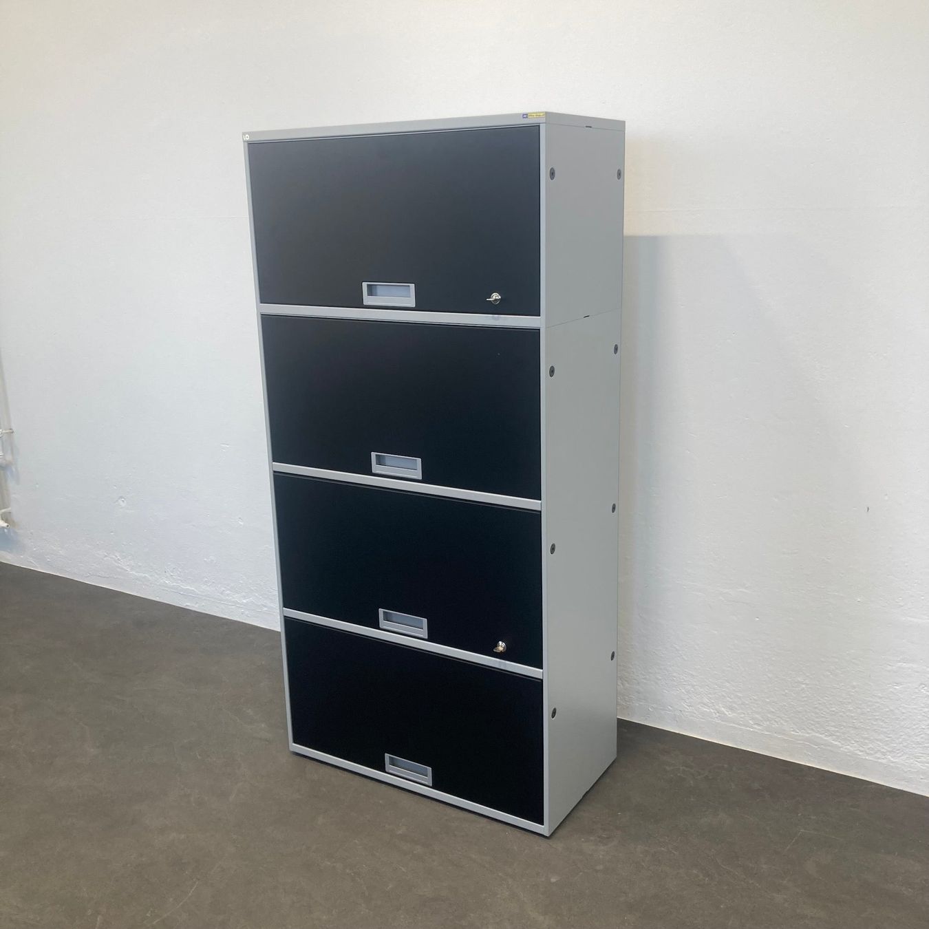 Lista Armoires: Lista Office LO Qub Modul-Kombination 4-OH – D'occasion à Schönenwerd par mcofficeshop 4