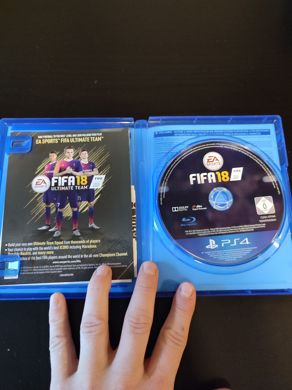 Sony Giochi: FIFA 18 PS4 Game Disc – Usato da Martigny venduto da Errika 3