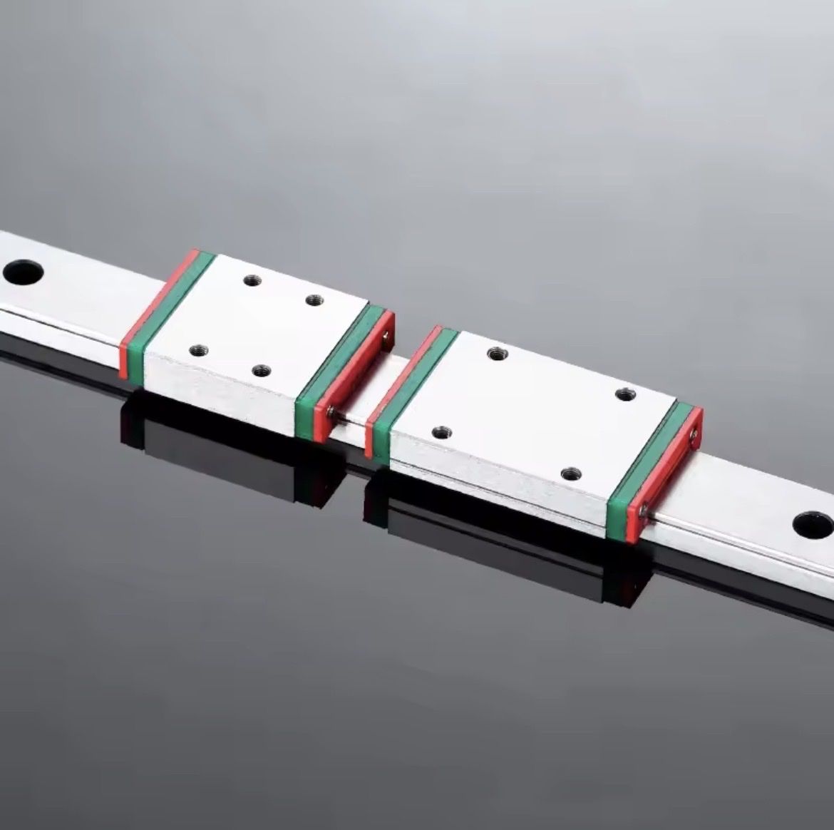 Tutti gli attrezzi: Linearführung MGN15H 500mm – Nuovo e nell'imballaggio originale da Luzern venduto da Bon_Voyage 3