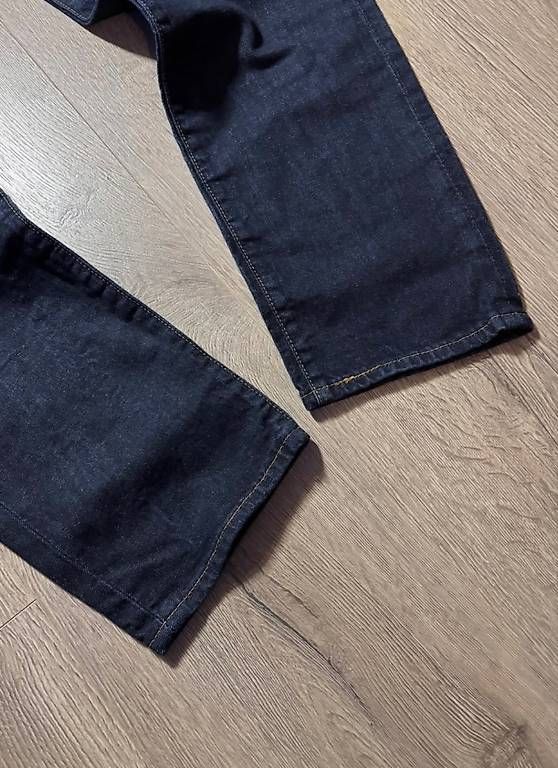 Jeans: Jeans Lévis 502 – D'occasion à Cheseaux-Lausanne par mad_mnv2 2
