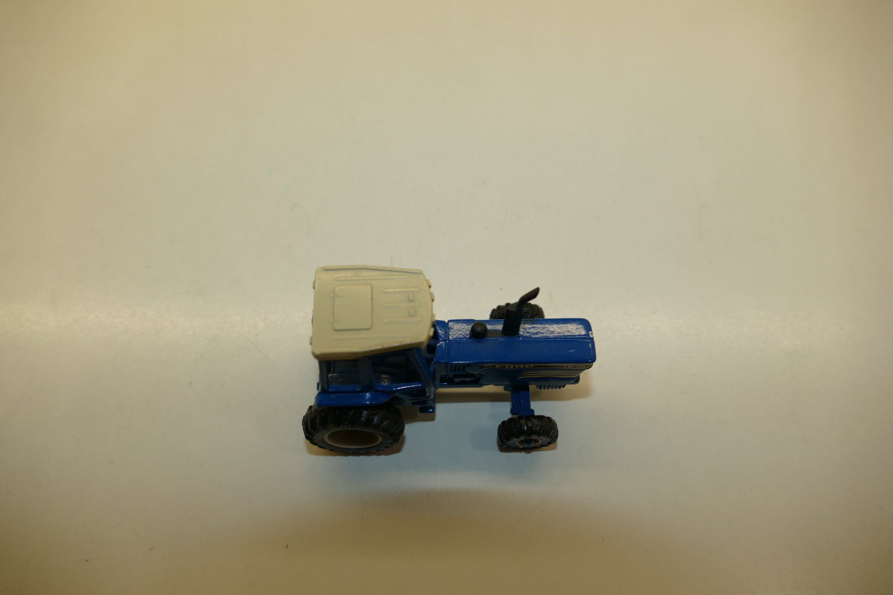 Ford Modellini d'auto: ERTL Metallmodel: Ford TW-35 Traktor – Nuovo (secondo la descrizione) da Niederhasli venduto da rail-duerst 5