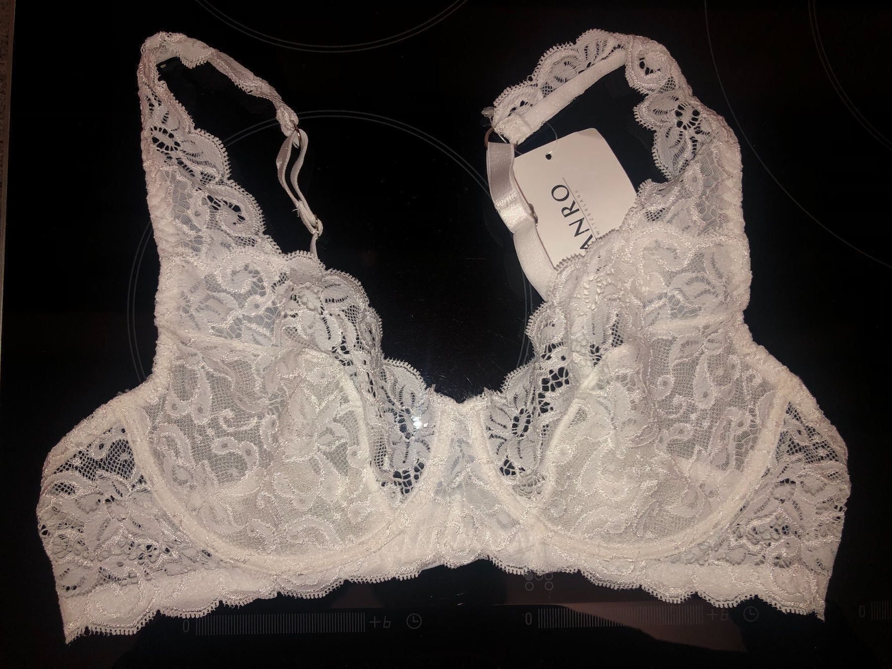 Hanro Altra biancheria intima: BH HANRO 85A neu – Nuovo (secondo la descrizione) da Dornach venduto da samuti