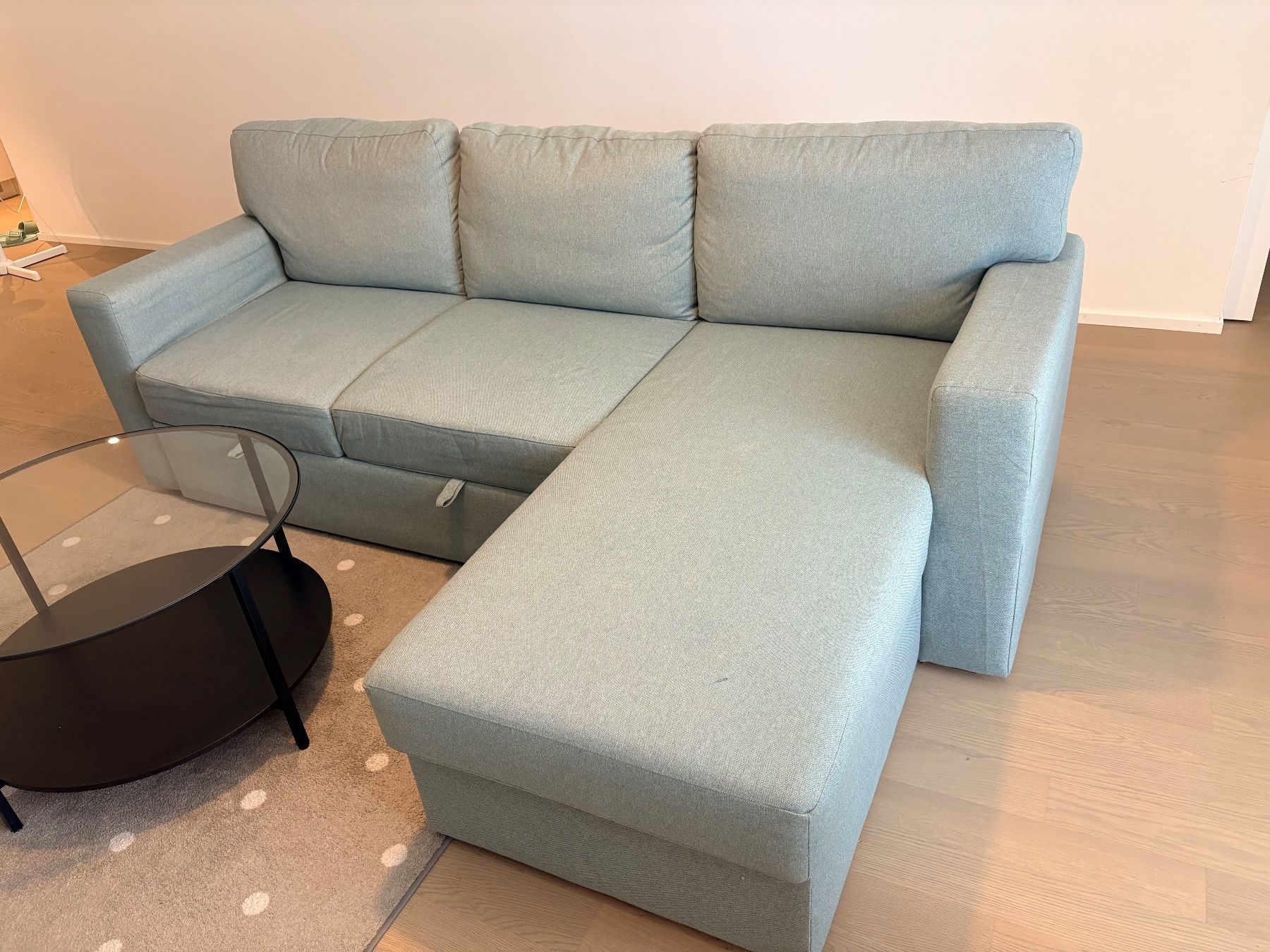 Ikea Sofas: IKEA BARSLOV 3-seat sofa-bed with chaise lounge – Gebraucht aus Zürich von akh_7xjv 1