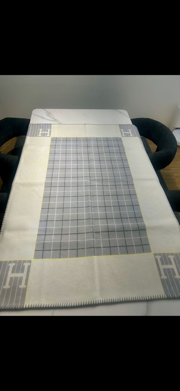 Coperte: Neue Hermès Decke – Nuovo (secondo la descrizione) da Oberengstringen venduto da miks95 1