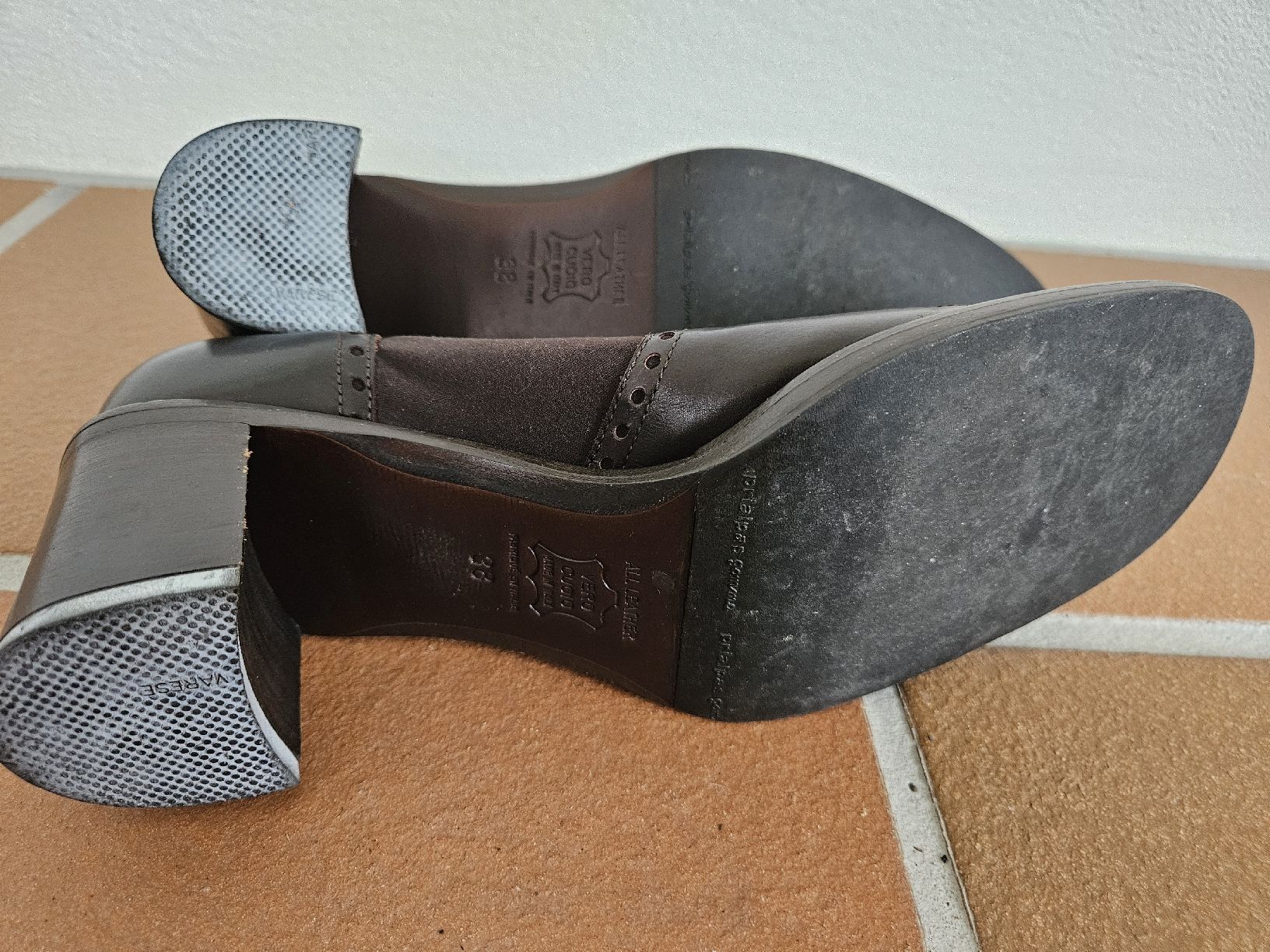 Scarpe da donna: Giorgio Moretti Leder-Schuhe Gr. 38 – Usato da Eschenbach SG venduto da MarThu 3