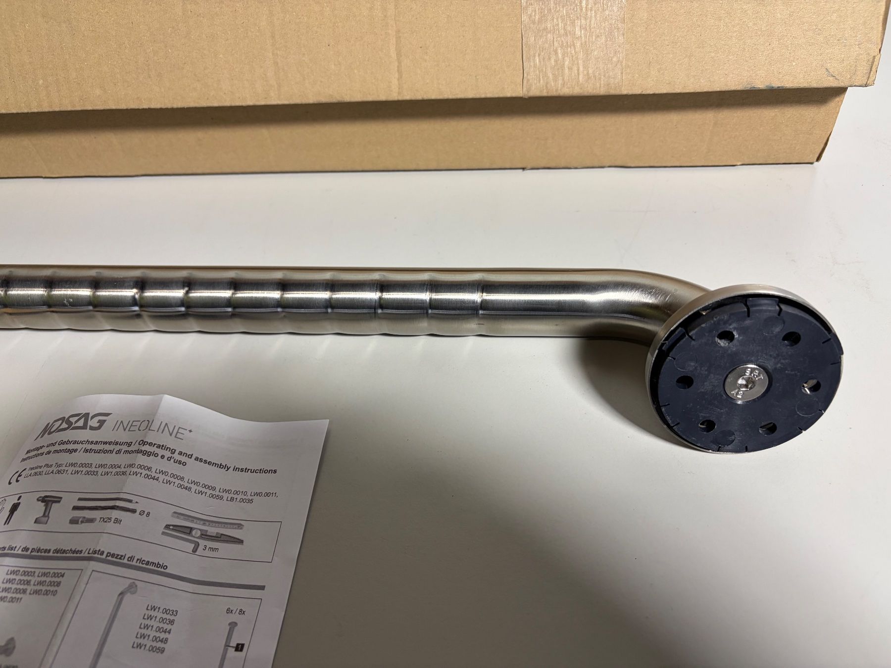 Supporti a parete: Neuer Haltegriff IneoLine plus, Nosag. 80 cm, barrierefrei – Nuovo e nell'imballaggio originale da Winterthur venduto da efant12 2