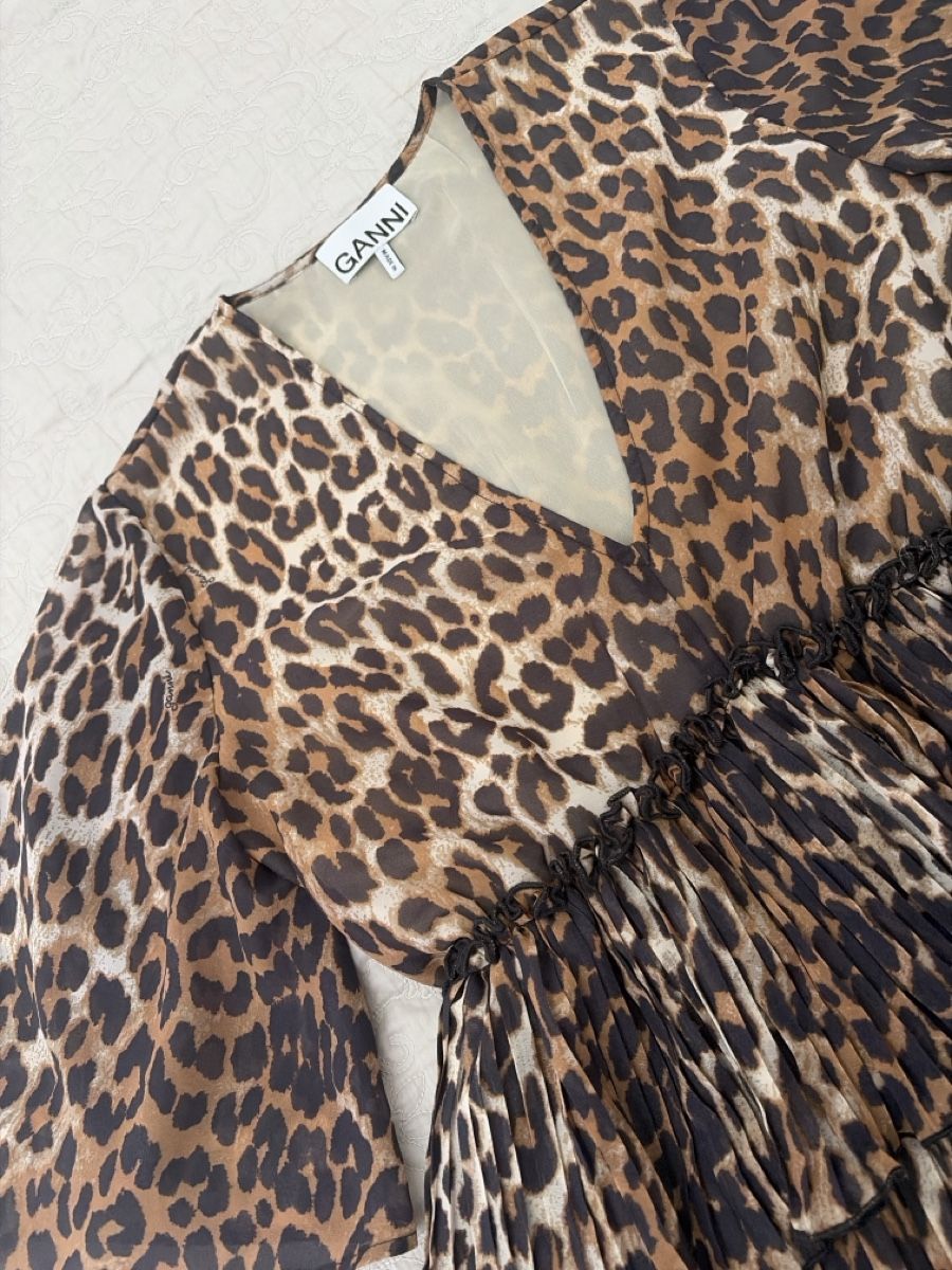 Ganni Robes: GANNI Dress  – Neuf (Voir description) à Wallisellen par Chatswood_8hwh 1