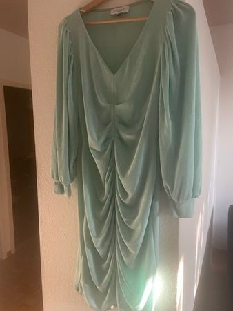 CLOSET LONDON ROBE MENTHE TAILLE UK 14 FR 42