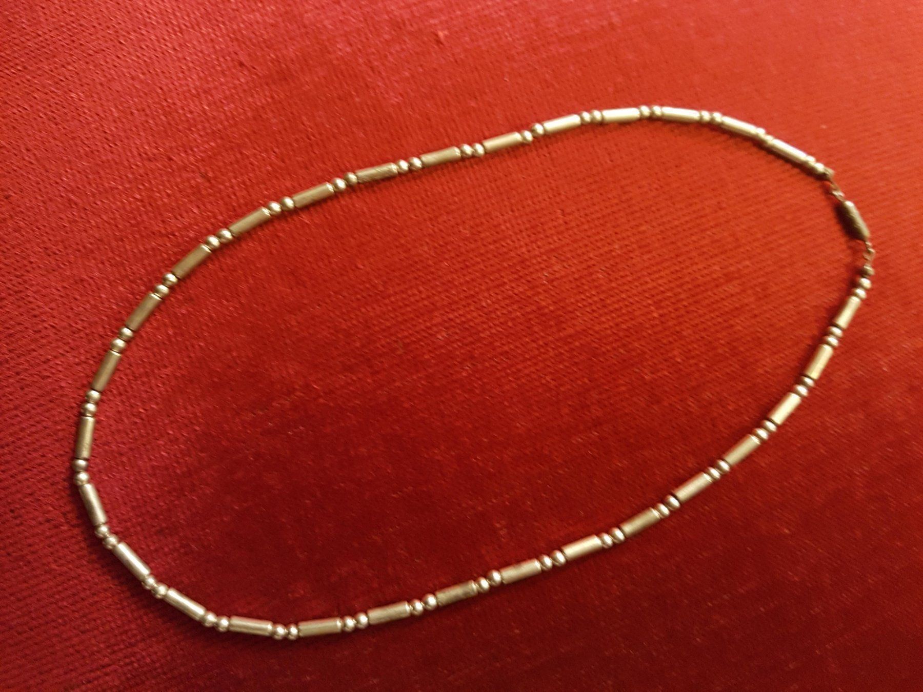 Catenine: Kette magnetisch silberfarben Schraubverschluss, längliche B – Usato da Ettingen venduto da Maranathatalitha 4
