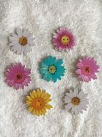 7 Blumen  Holz Knöpfe Aufnäher Näh Knöpfe annäher Blume OVP