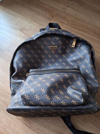 Guess-Rucksack