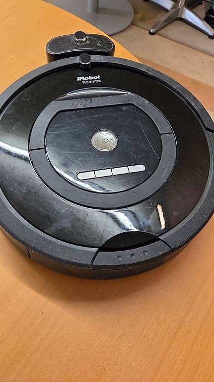 Aspirapolveri & Accessori: irobot roomba 136 – Usato da Blumenstein venduto da marycherry