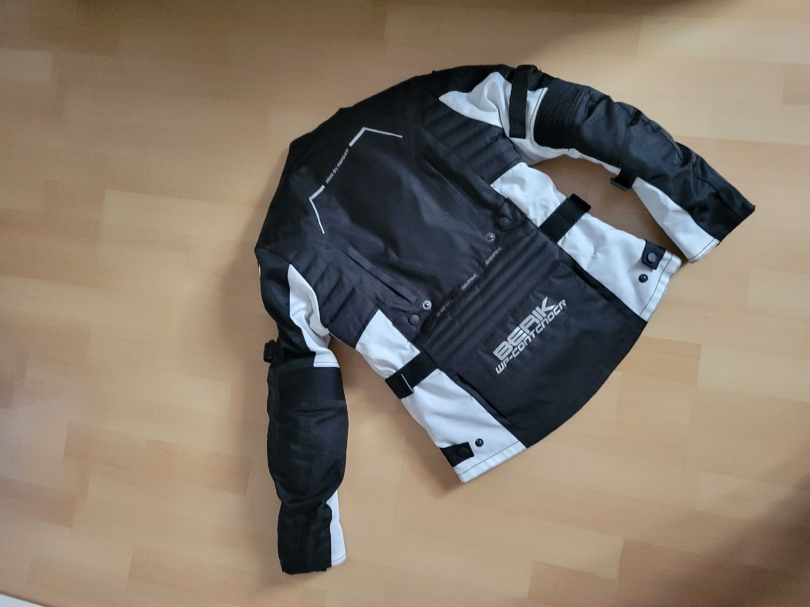 Jacken: Motorradjacke wie neu – Neu (gemäss Beschreibung) aus thun von bubs03 1