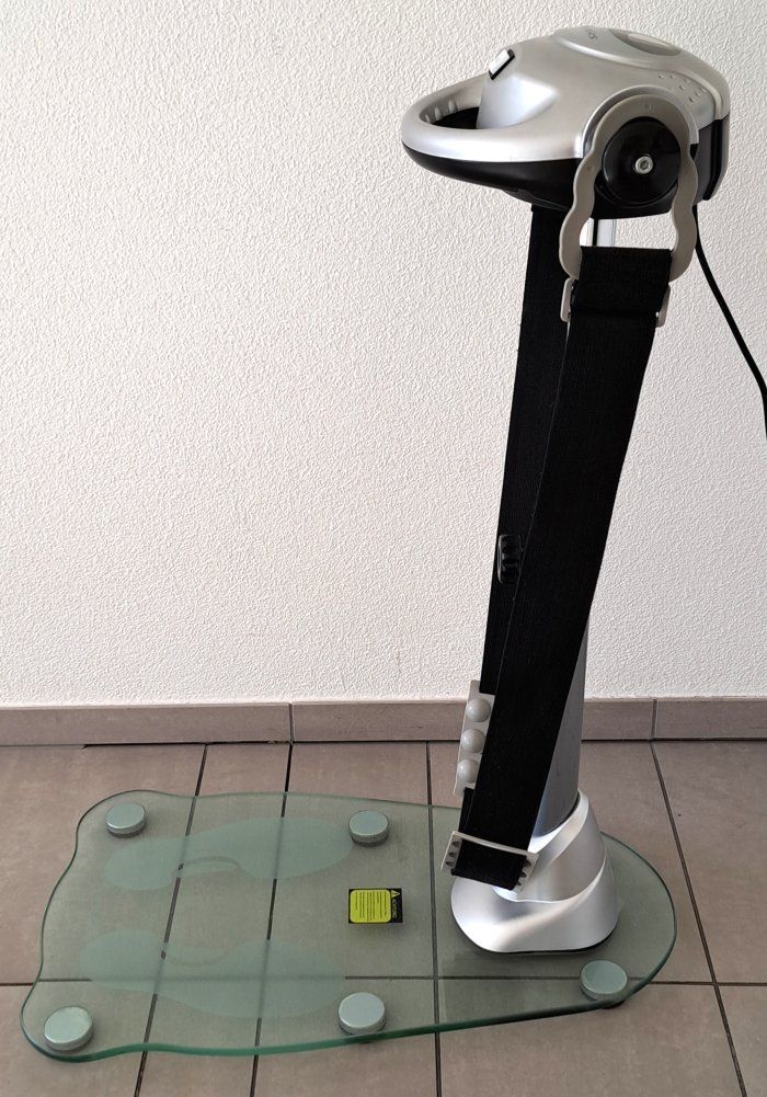 Massagegeräte: Band-Massagegerät MARS – Gebraucht aus Wauwil von Lton50