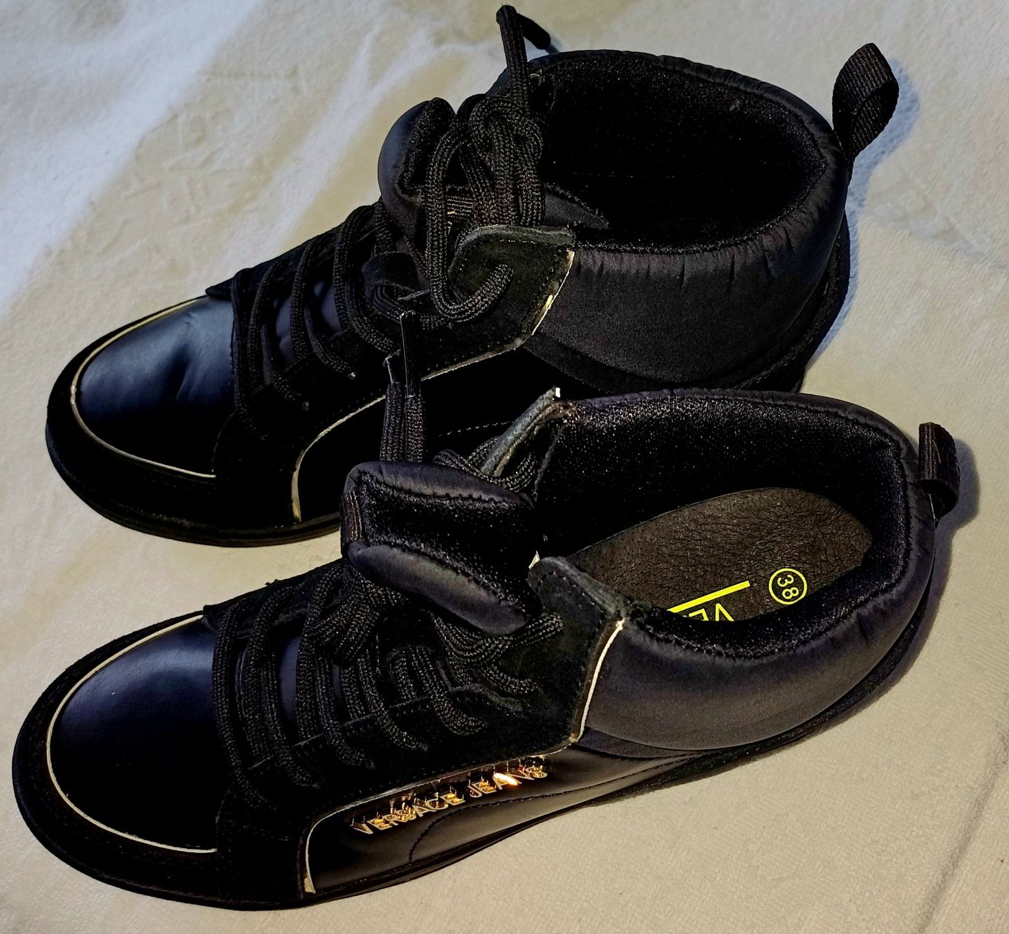 Versace Scarpe da donna: VERSACE JEANS SNEAKER GR. 38 – Nuovo e nell'imballaggio originale da Thalwil venduto da best4less 5