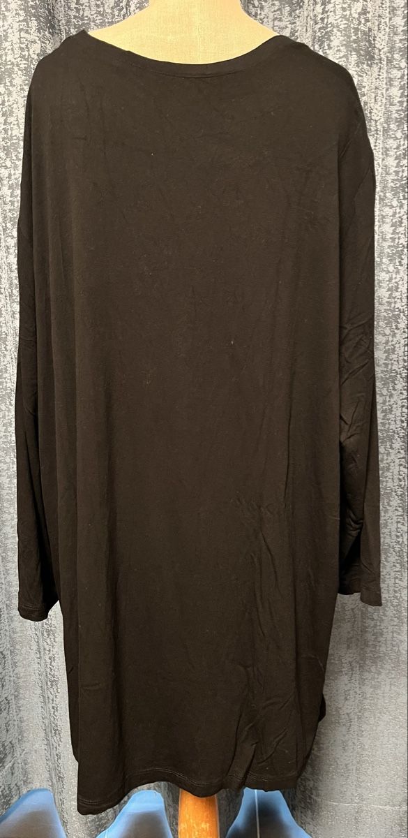 T-shirt: Damen Langarmshirt Schwarz mit Steinen – Usato da Eglisau venduto da regulmei 4