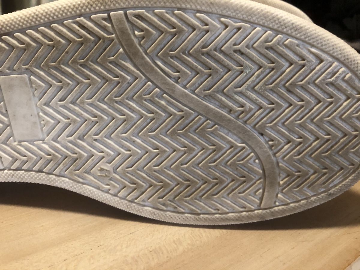 Damenschuhe: schöne Sneakers- echt Leder- Neuwertig – Neu (gemäss Beschreibung) aus Bolligen von Astrophysiker06 4