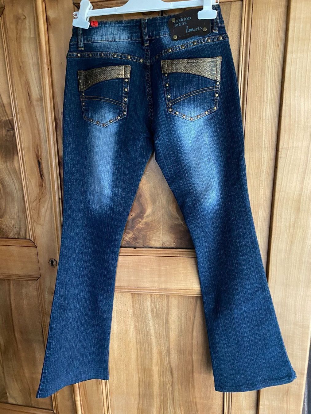 Jeans: Jean Loana  T38-40 – Nuovo (secondo la descrizione) da Porrentruy venduto da SYANKA 8
