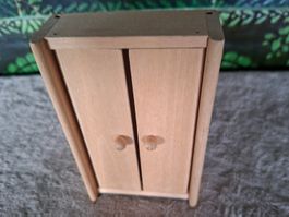 Süsser Puppenhaus-Puppenstuben Schrank aus Holz