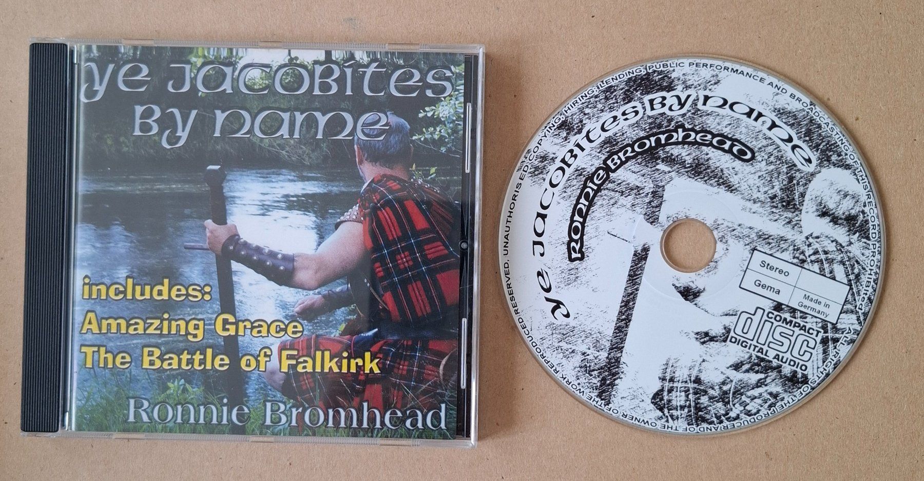 CD: CD: RONNIE BROMHEAD -Ye Jacobites by Name – Usato da Wil SG venduto da Clanx