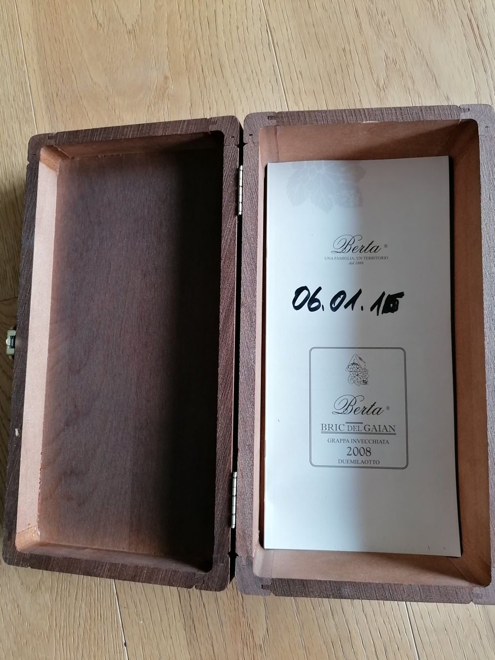Altro: Grappa Box – Usato da Geroldswil venduto da Dirici 2