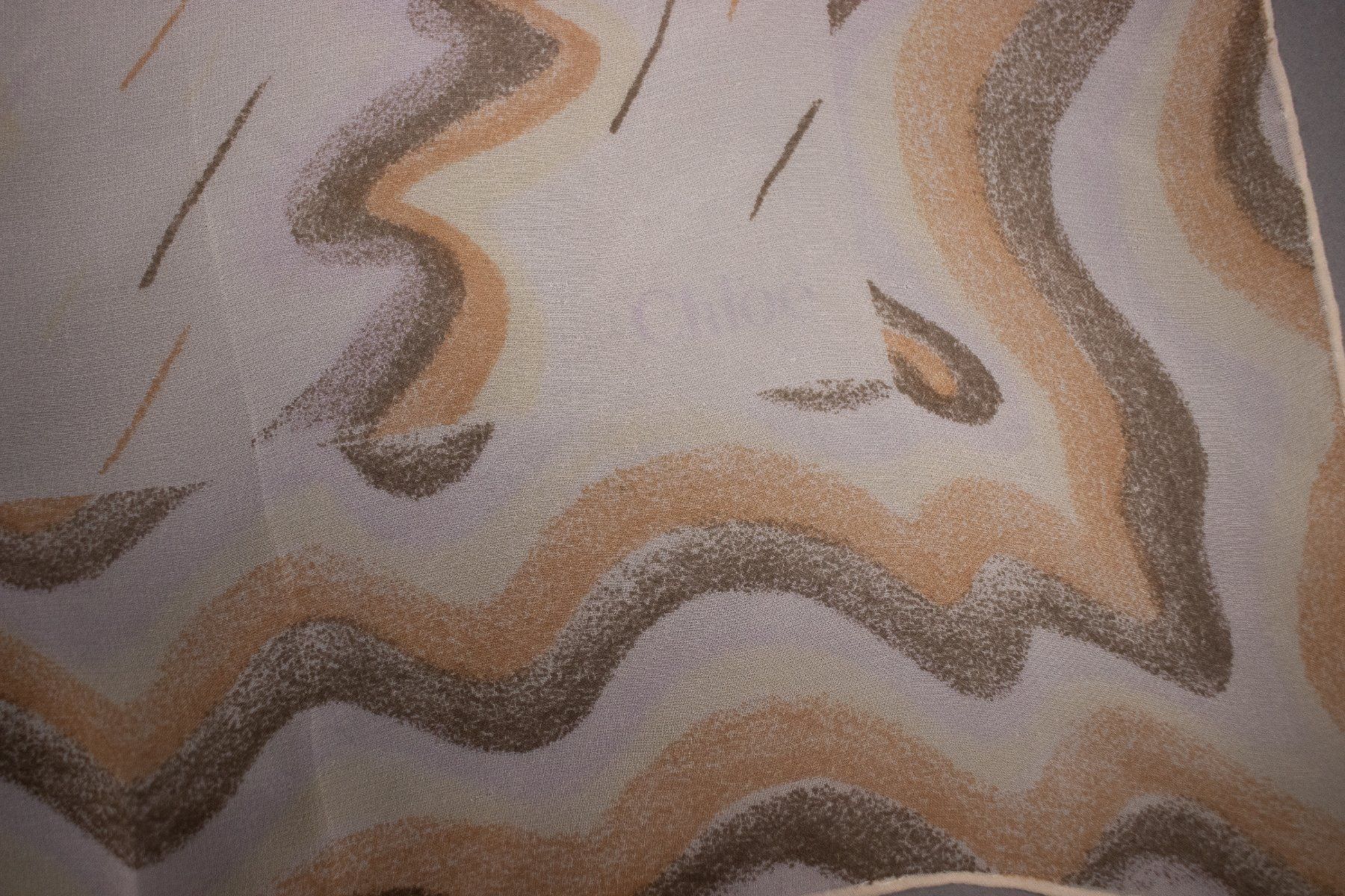 Foulards, Tücher & Schals: Vintage 1970er CHLOE Seidenschal – Gebraucht aus Hombrechtikon von BAZ-Vintage 4