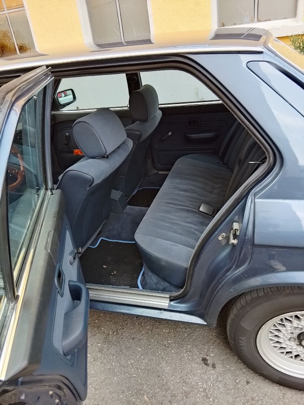 BMW Automobili: Bmw E 28 520i – Usato da Altstätten SG venduto da luc_lw2z 8
