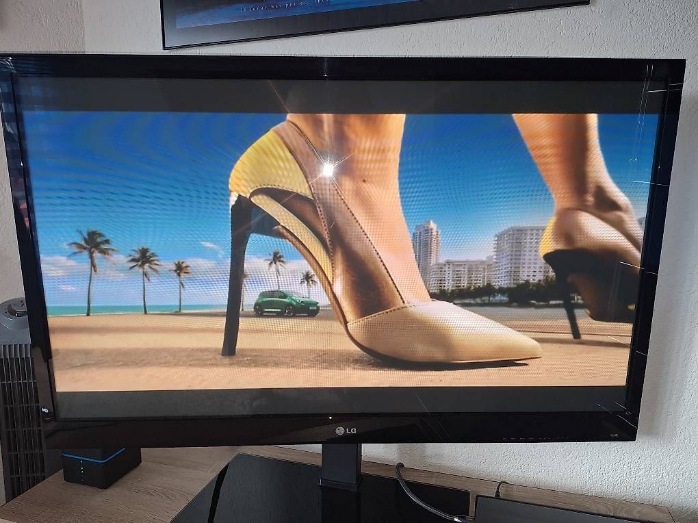 Televisori: LG Plasma Farbfernseher + Samsung DVD  – Usato da Rorschacherberg venduto da Jakob2026 2