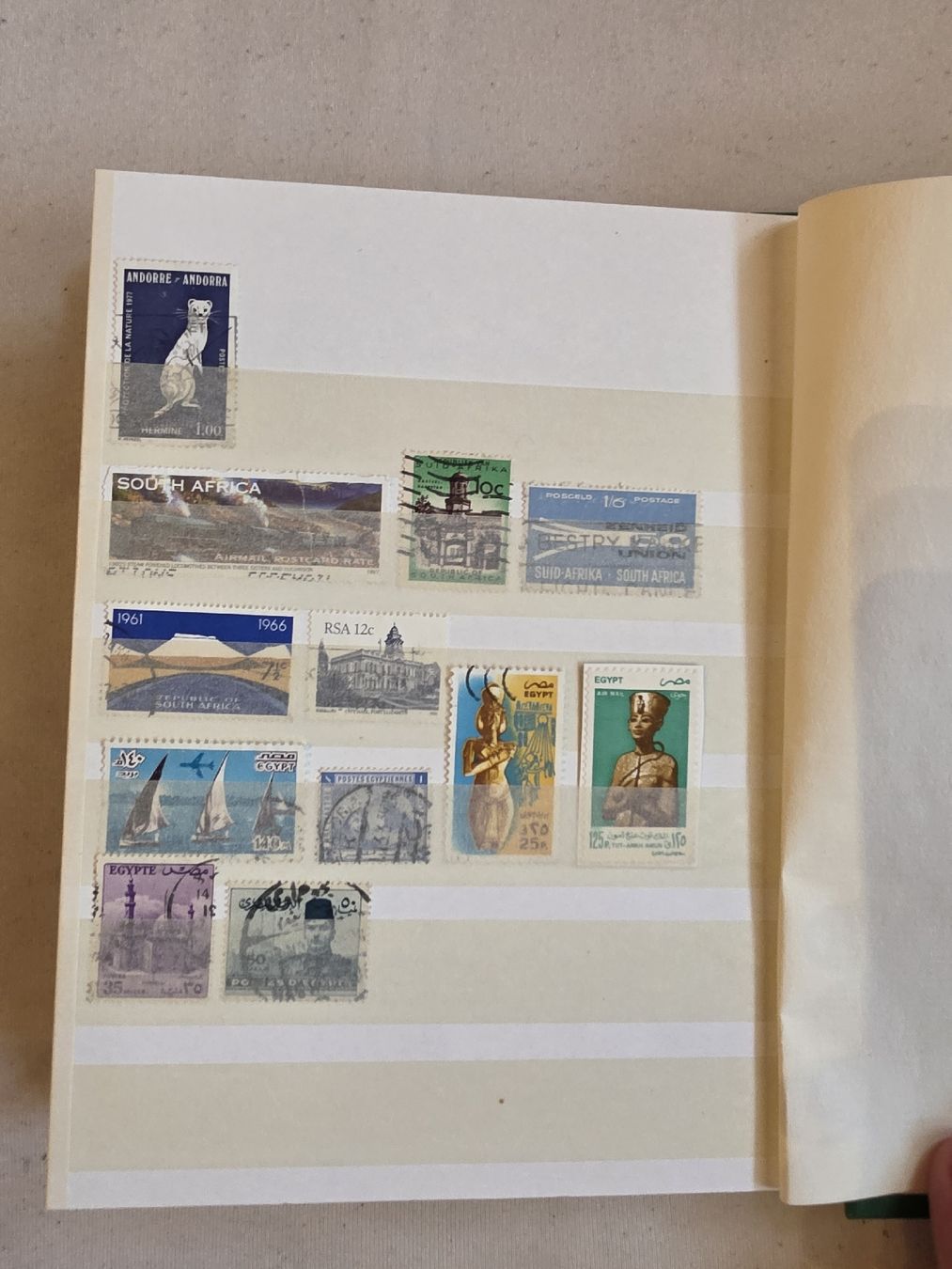 Tutti i francobolli: Briefmarkensammlung International 03 – Usato da Oberkirch LU venduto da schegy-by-jonsen 8