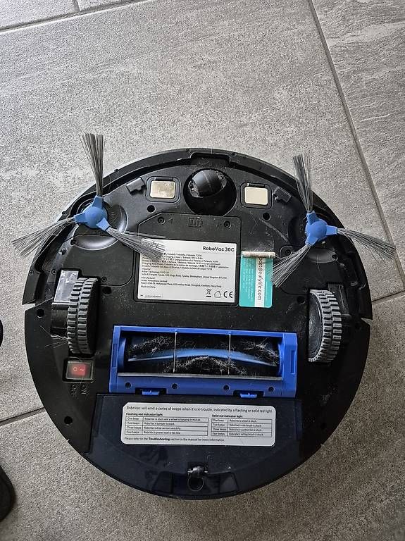 Aspirapolveri & Accessori: Eufy RoboVac 30C – Usato da Zürich venduto da gmartins 1