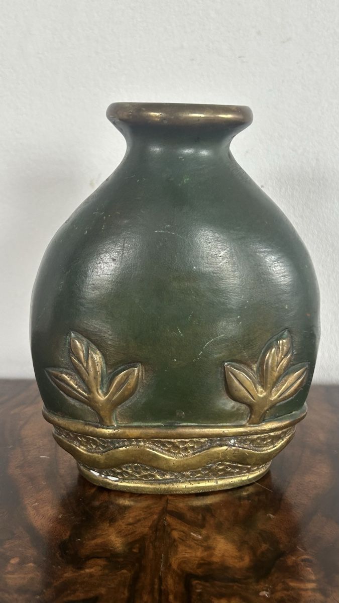 Vasi & Recipienti: Bronze Vase Art déco – Usato da Riedholz venduto da Frettchen63