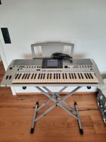 Yamaha Keyboard PSR-S700 mit Ständer & Netzteil